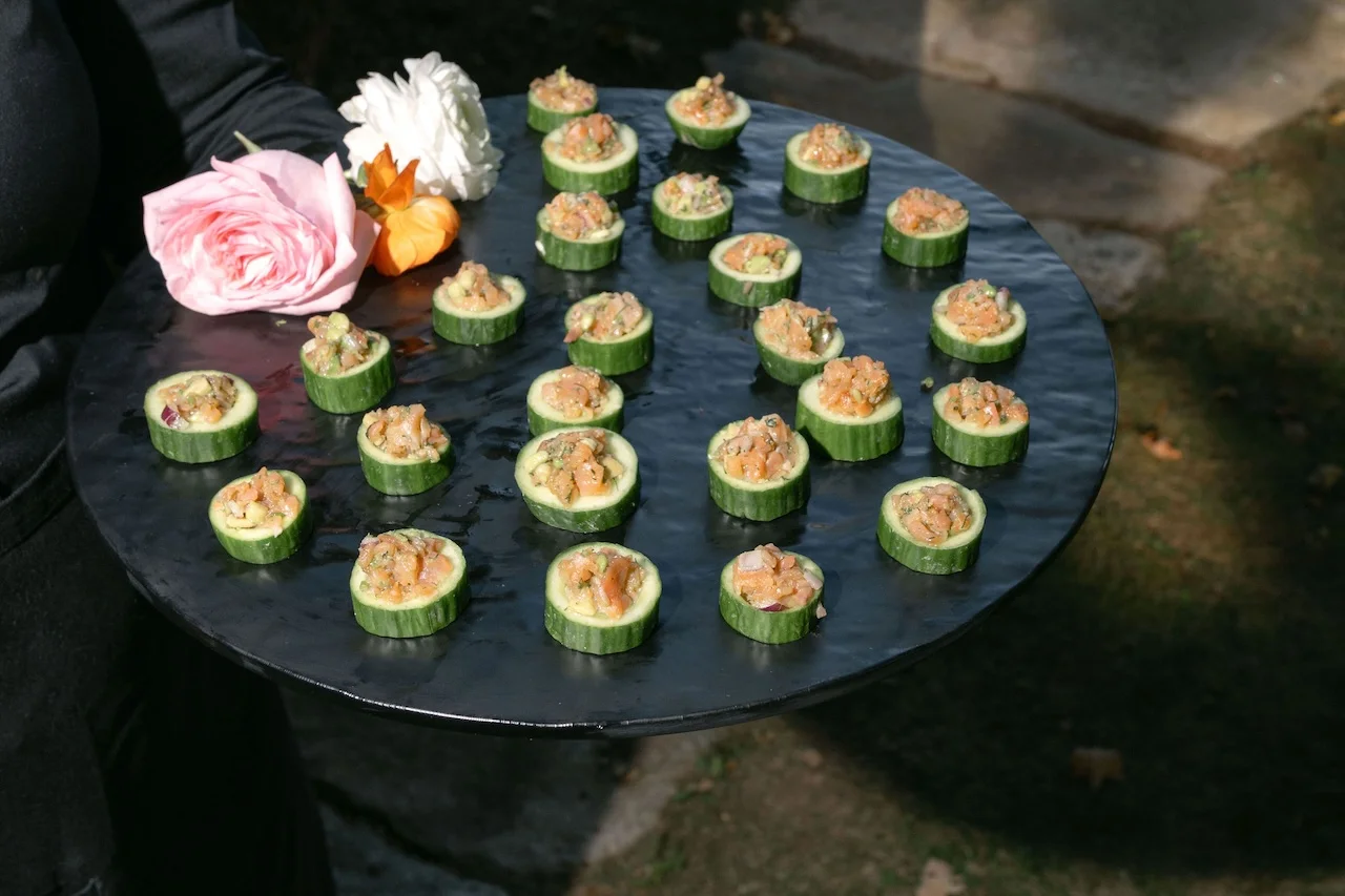 catering trays to rent mahaiwe tent