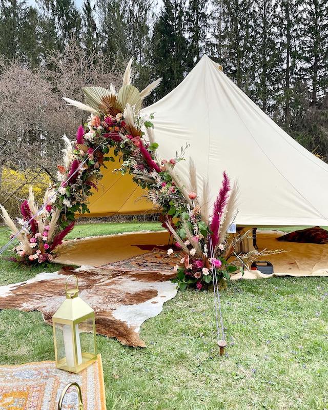Luxury tent La Belle Entente Hyeres, France - book now, 2023 prices