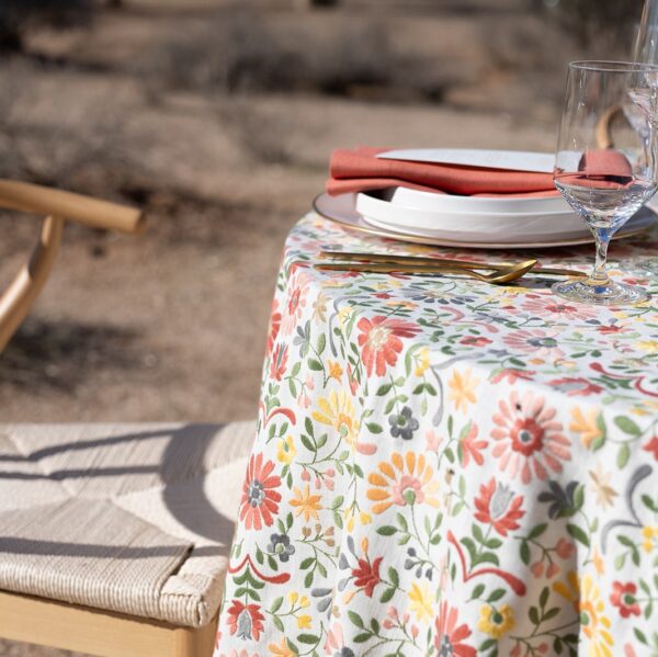 Specialty linen to rent mahaiwe tent